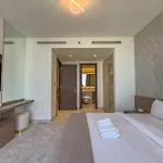 Elegant 2-Br With Modern Comfort